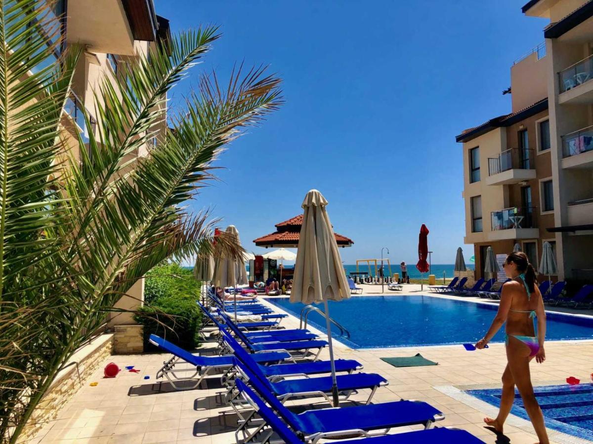 Obzor Beach Resort Apartment G-109 Exterior photo